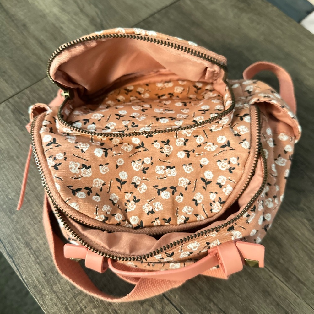 Floral Mini Backpack - Picture 9 of 10